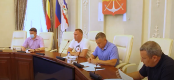 Заседание депутатской комиссии городской Думы