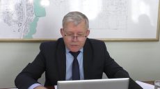 Глава администрации Сергей Макаров прямом эфире