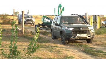 Необычный автопробег по дорогам города