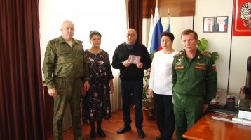 Дмитрий Гуров был убит осколком партизанским как герой