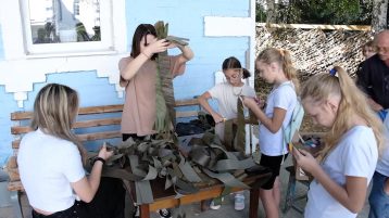 Волонтерское движение «Мы весте по зову сердца»