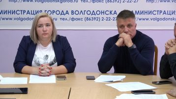 На постоянной комиссии депутатов по ЖКХ